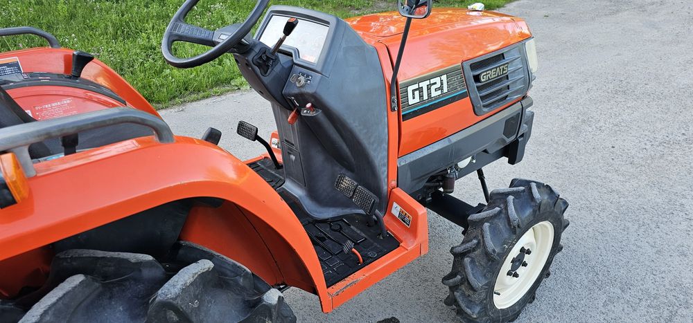 Kubota GT21 Мінітрактор Трактор