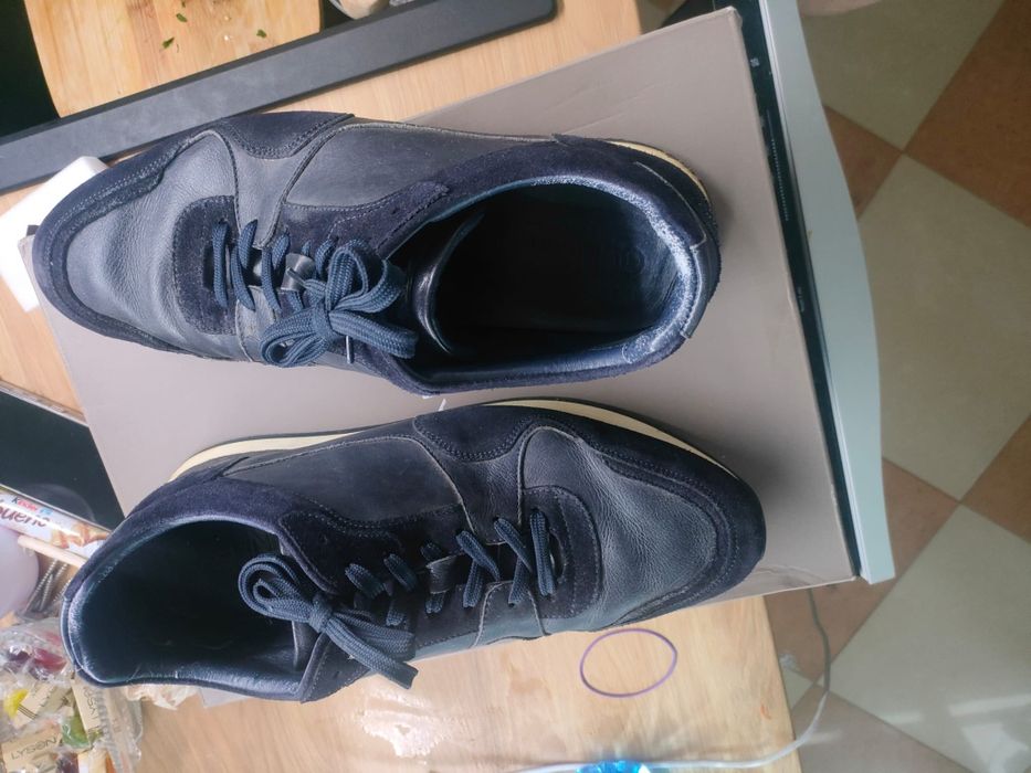 Granatowe buty Ochnik