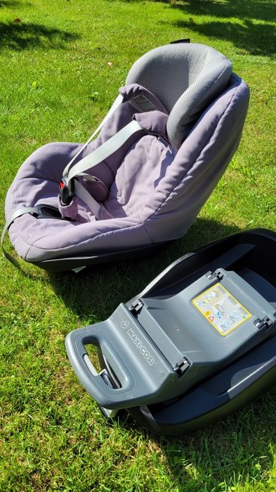 Fotelik samochodowy maxi cosi pearl z bazą family fix