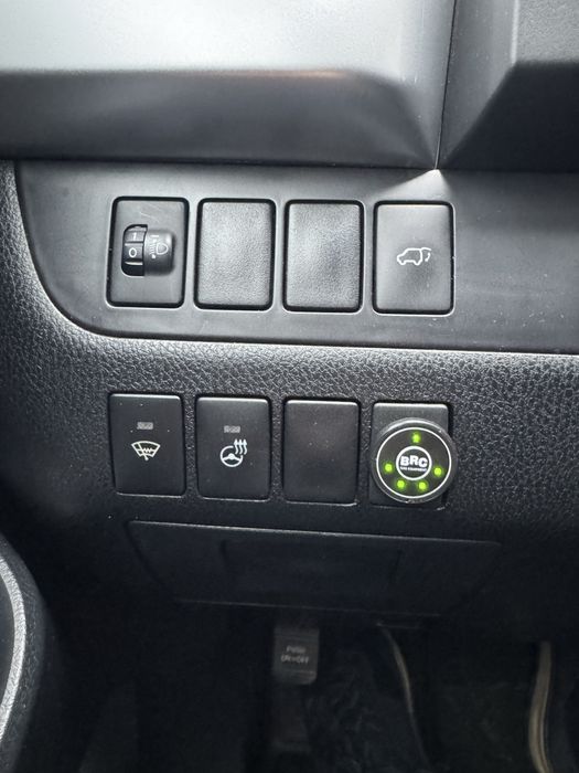 Продам Тойото Хайлендер