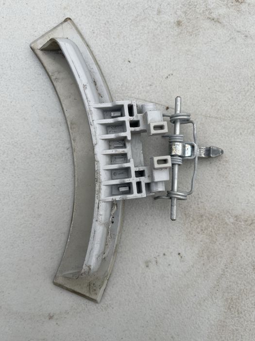 Ручка люка пральної машини Electrolux EVF1287EMW