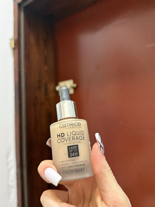 Catrice HD liquid coverage