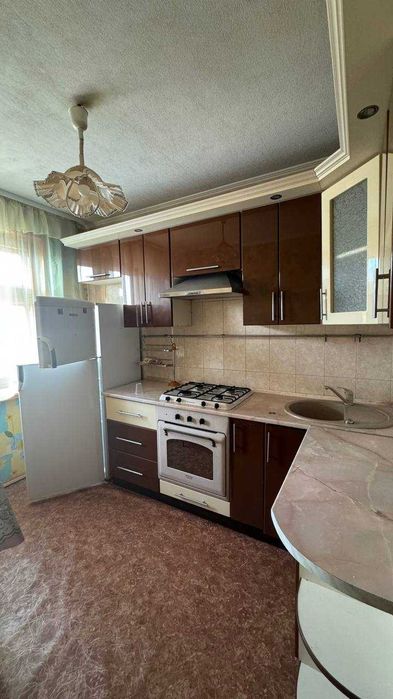 Здам 3к квартиру на Дачній