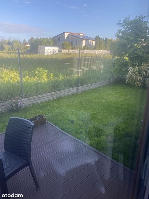 Nowoczesny dom 100 m² + ogród | 10 min pieszo do PKP | Bezpośrednio