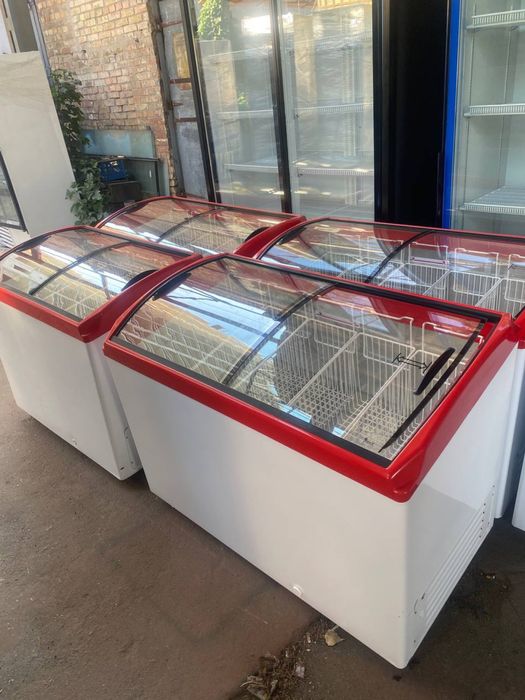 Холодильники, однодверні, дводверні, для напоїв, мяса, тртів, мяса