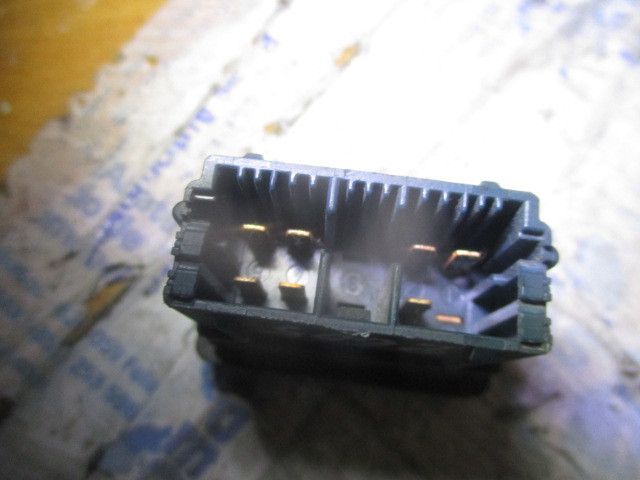 Botão / interruptor de luzes PEUGEOT 605 (6B)