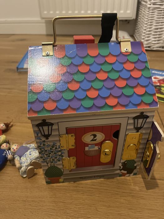 Domek Melissa &Doug z kluczami