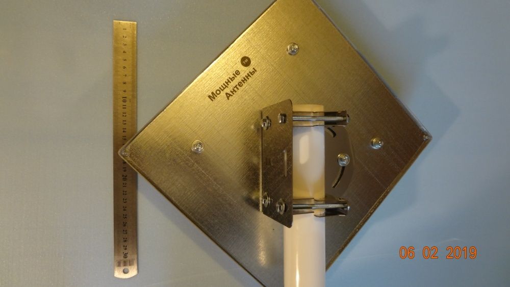 Мощная панельная 4G 3G 2G 5G антенна 2х2  "САРМА - MIMO"