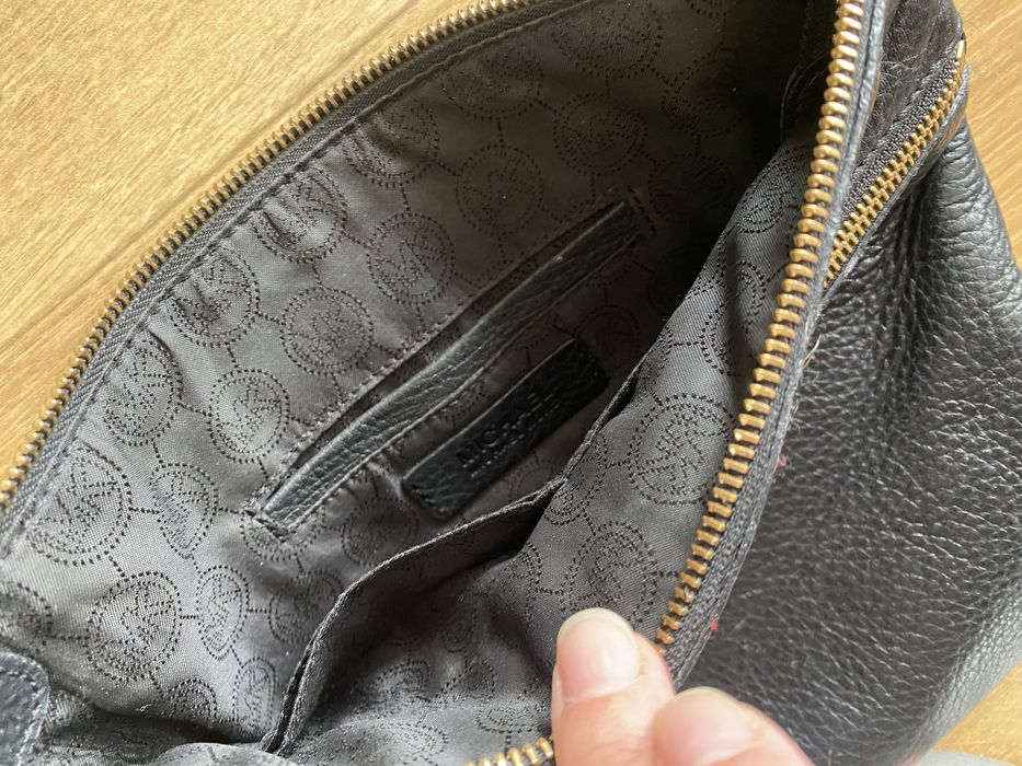 Michael Kors torebka skóra naturalna czarna listonoszka