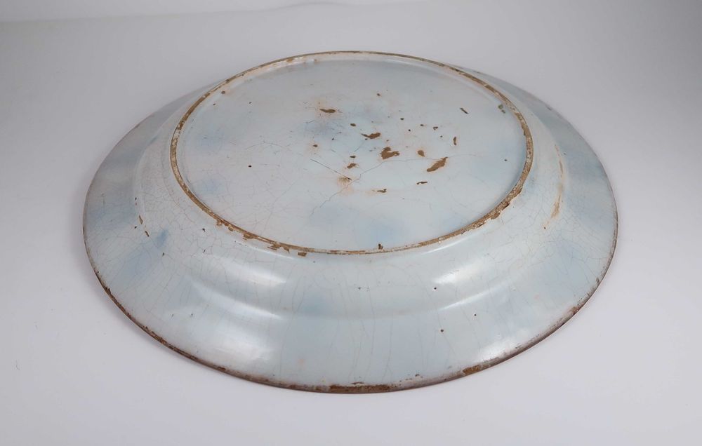 Prato faiança Séc. XIX - Bandeira / Fervença - 34 cm