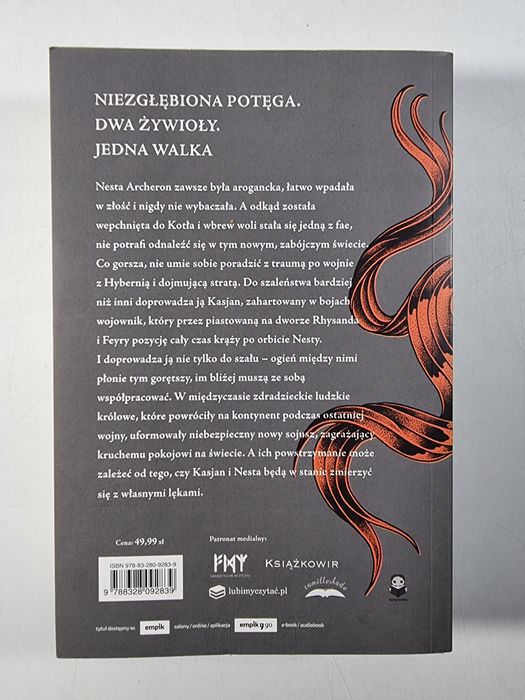 Dwór Srebrnych Płomieni Część 1 / Sarah J. Maas