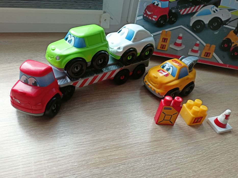 Zestaw autek, laweta.