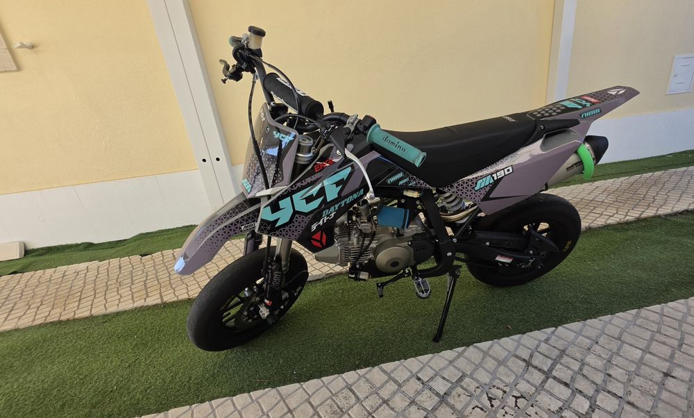 Pit bike supermotard YCF Daytona 190 6 horas nova