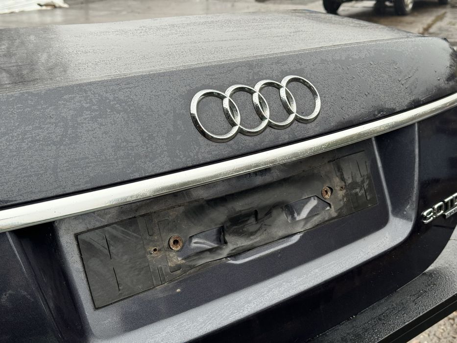 кришка багажника audi a6 c6 Sedan LZ7G  ауді а6 с6 седан
