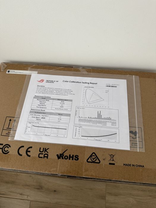 ROG Strix XG17AHPE 17,3” 240 Hz