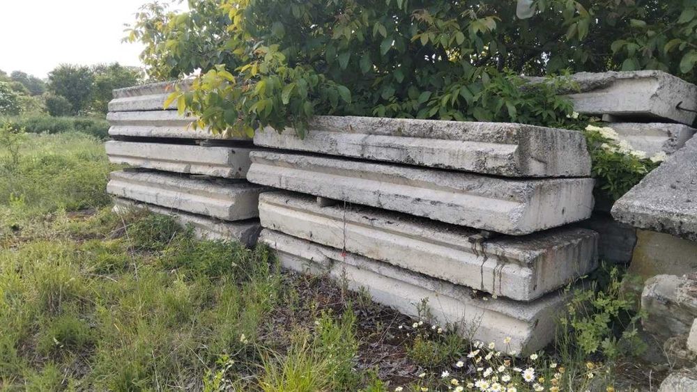 Продам посилені залізобетонні плити 3,0×1,0×0,3 м
