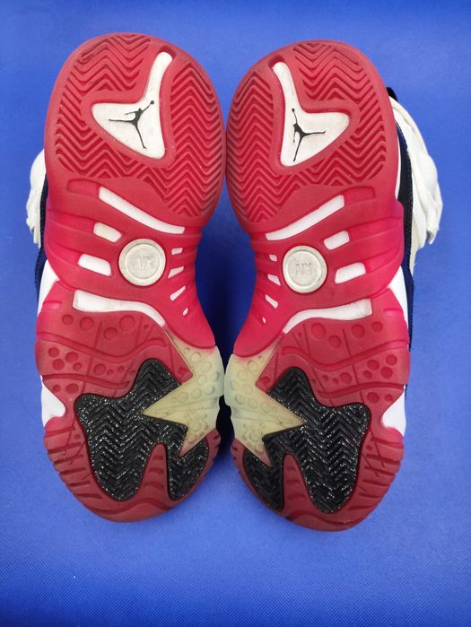 Кросівки Nike Jordan Two Trey ( унісекс) - 39 розмір.