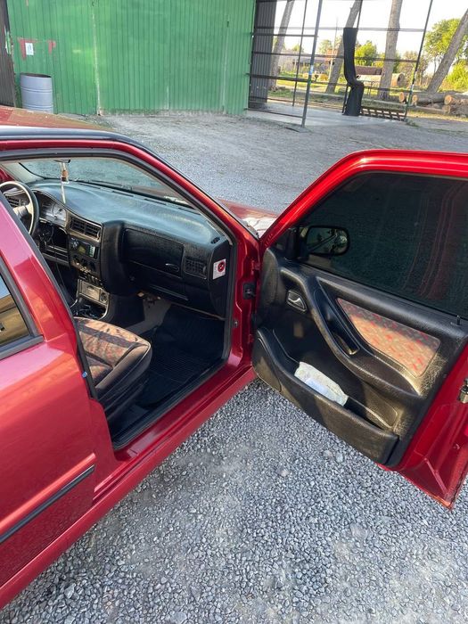 Продам сіат толедо 1992