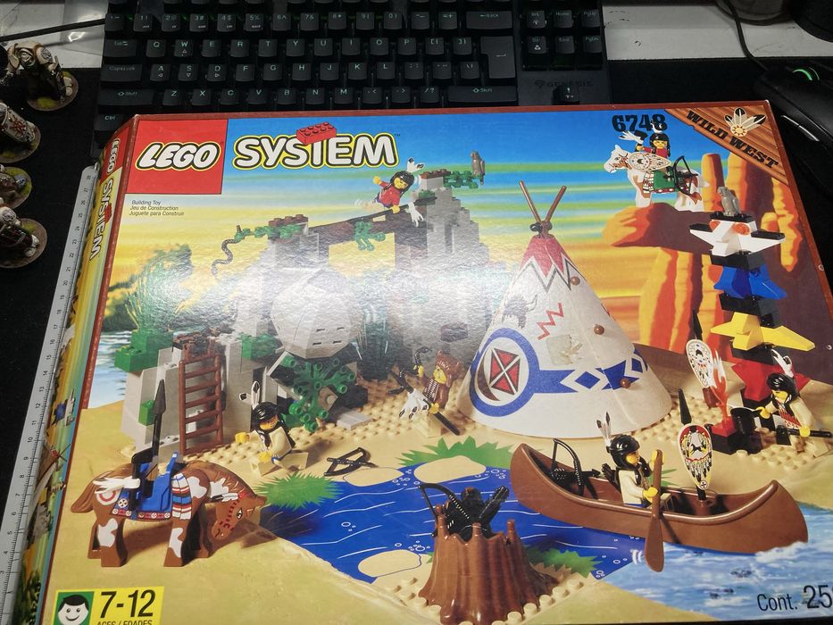 LEGO 6748 Boulder Cliff Canyon Western