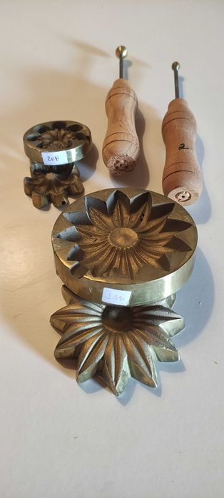 Moldes em ferro fundido e latão