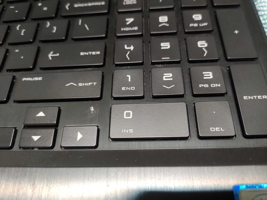 HP OMEN 15 I5 16GB 512SSD GTX 1050TI WIN11