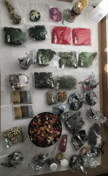 Lote Artigos decorativos conchas pedras petalas areia etc (decoração)