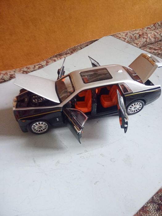 Модель Роллс-Ройс а.