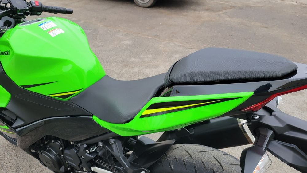 Kawasaki Ninja 400 2018p
