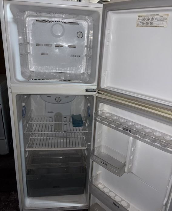 Холодильник Samsung, no frost