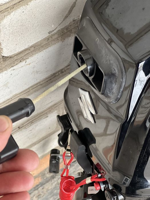 Продам лодочний мотор Suzuki 6