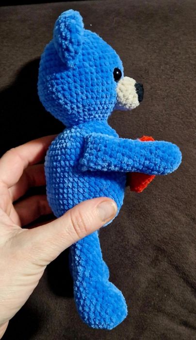 Walentynkowy Miś na szydełku