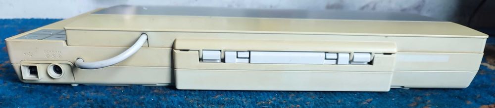 Сканер  Epson perfection v100