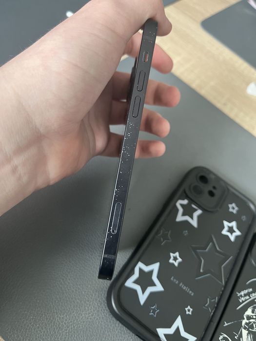 Telefon czarny iphone12