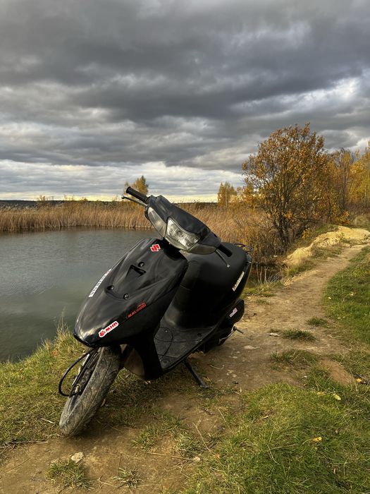 Скутер Suzuki Lets 2 Бабочка