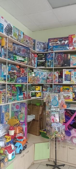 Продаю мебель с магазина, вся мебель хорошая