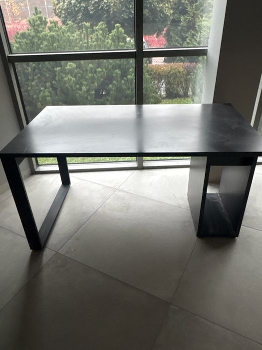 Czarne biurko z półką na komputer 2 szt.