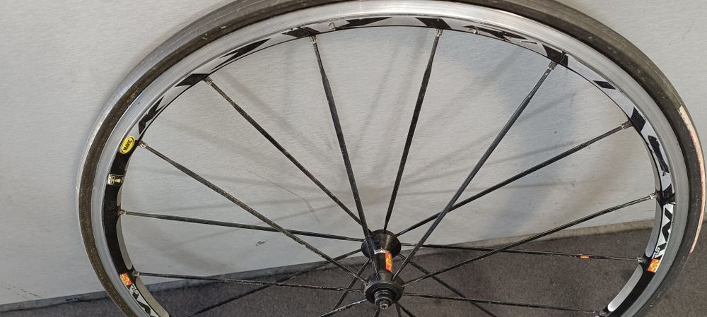 Roda KSYRIUN SL Frente