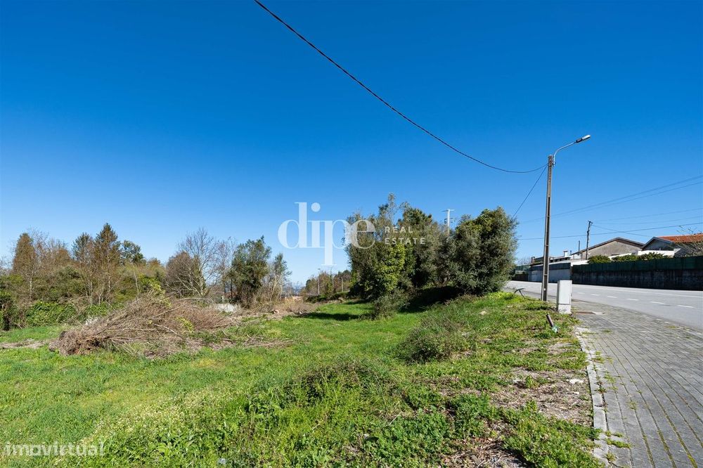 Lote de terreno para comércio ou serviços