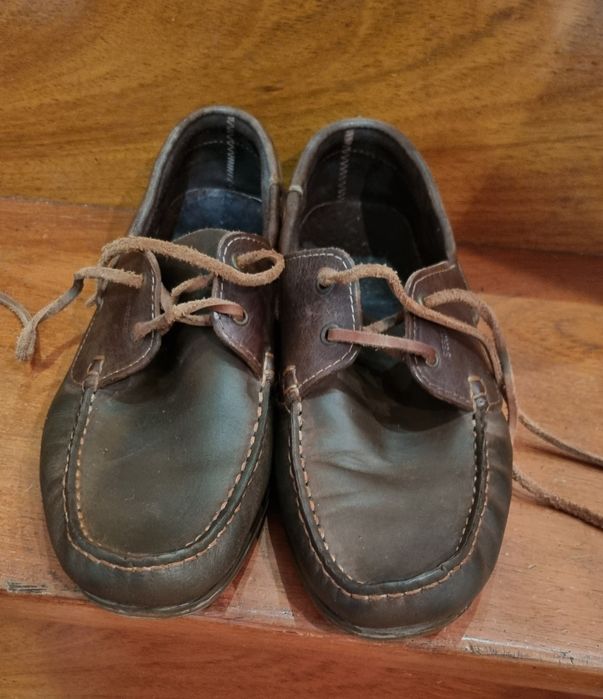 Sapatos castanhos  em pele Seaside