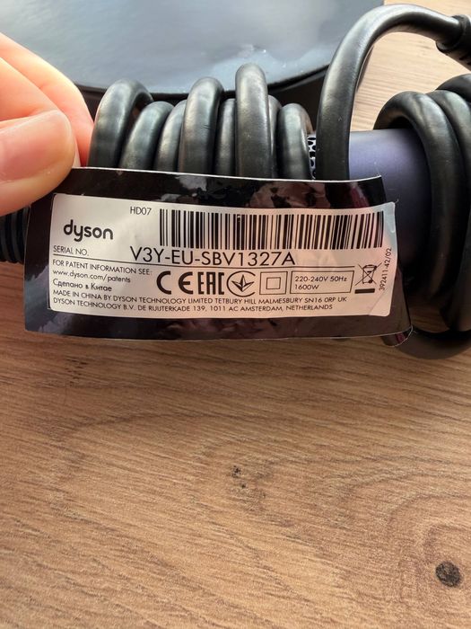 Фен Dyson Supersonic HD07 б/у