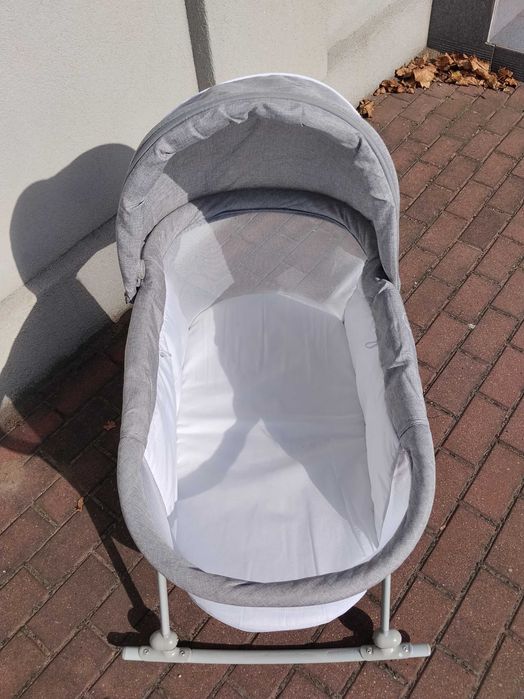 Łóżeczko Kinderkraft, składane z funkcją kołyski, turystyczne