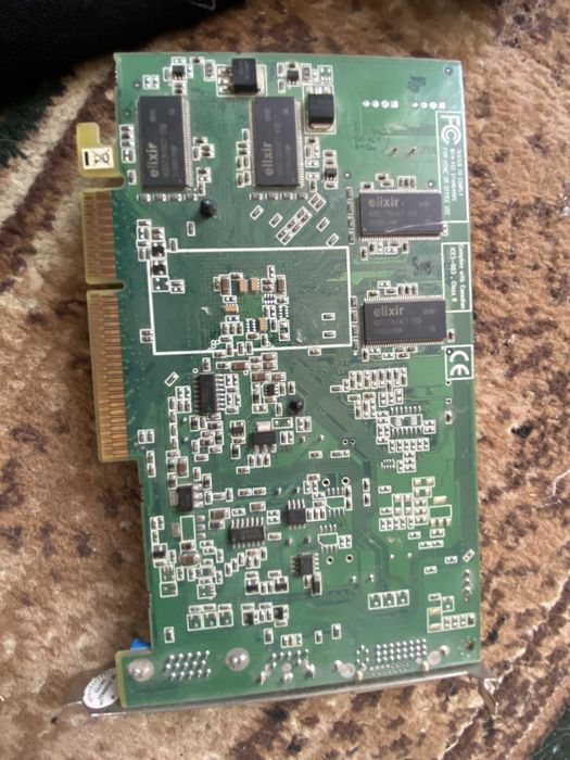 Видео карта ATI Radeon 9200