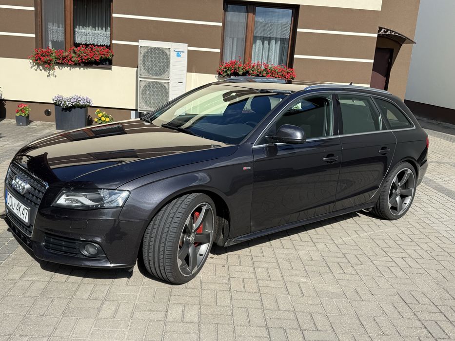 Audi A4 B8 S-Line.  Zamiana