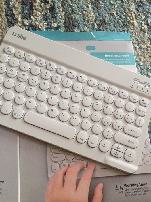 Teclado sem fios Universal428963029237125122