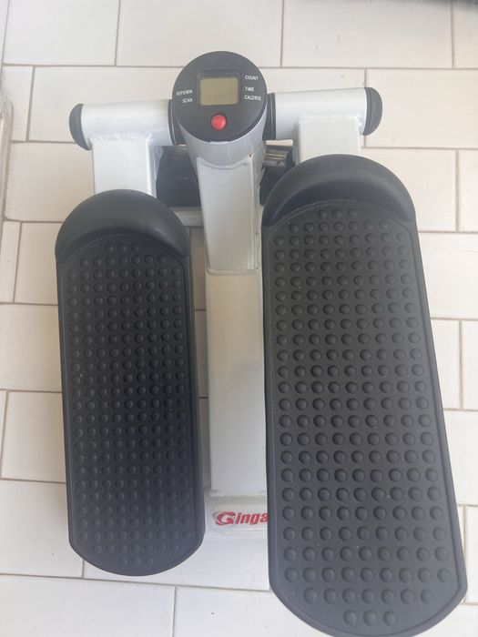 Pedaleira Nova sem uso