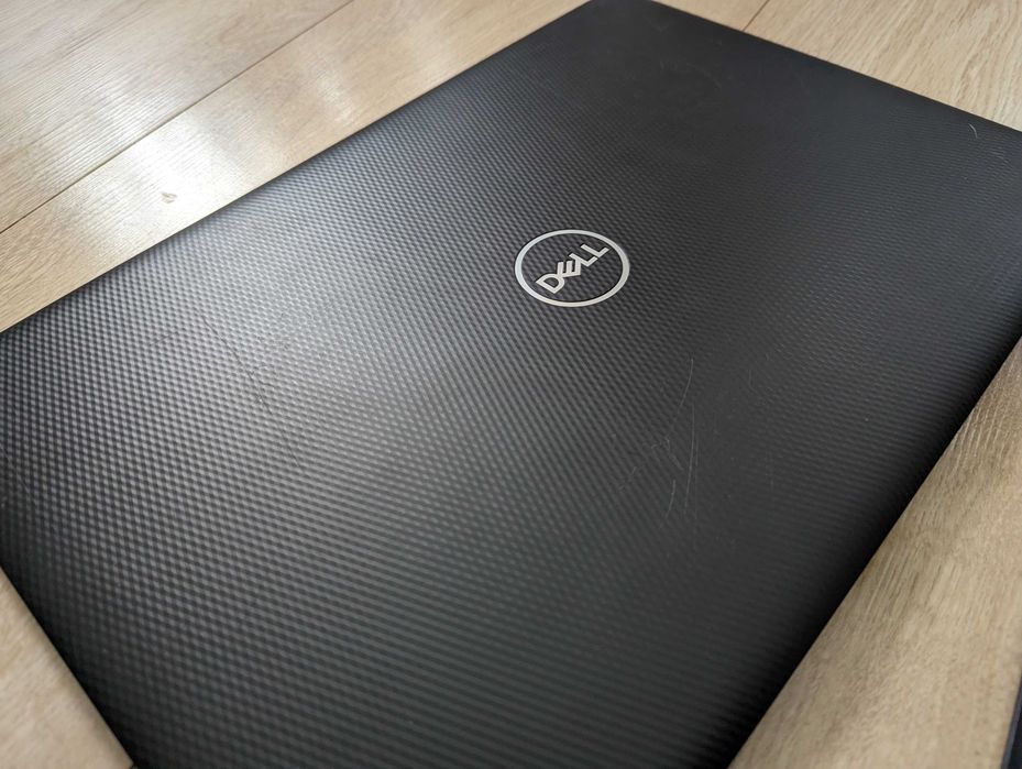 Oryginalne części Dell 3583, zawiasy, touchpad, klawiatura, obudowa