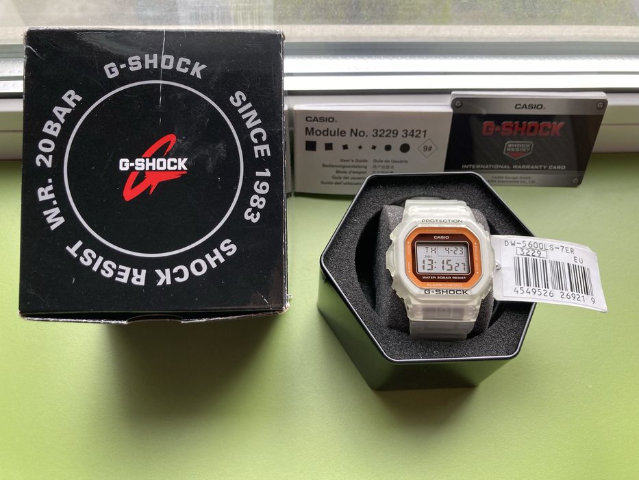 casio g shock dw 5600 - купити наручний годинник - Ціна на OLX.ua