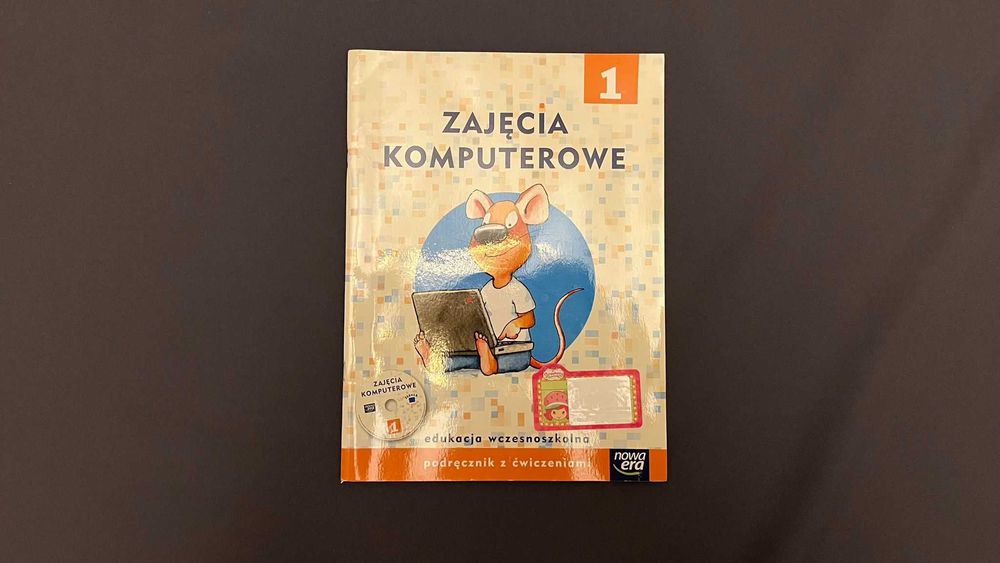 Zestaw “Zajęcia komputerowe” klasa 1