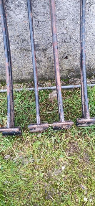 Enfardadeira New Holland D 1010