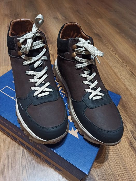 Зимові шкіряні черевики р.44